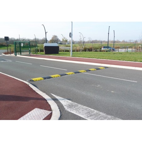 Adjustable speed bump - Viso